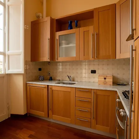 Storica Parcheggio Incluso Apartment *